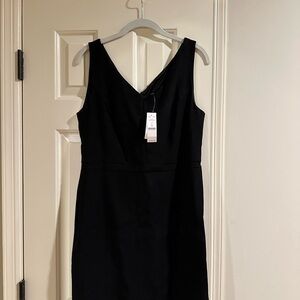 Elegant Black Backless Dress